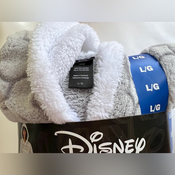 ✨NWT✨ Disney Mickey & Minnie Lounger with Cozy
Hood Grey and White Size L - Picture 9 of 11